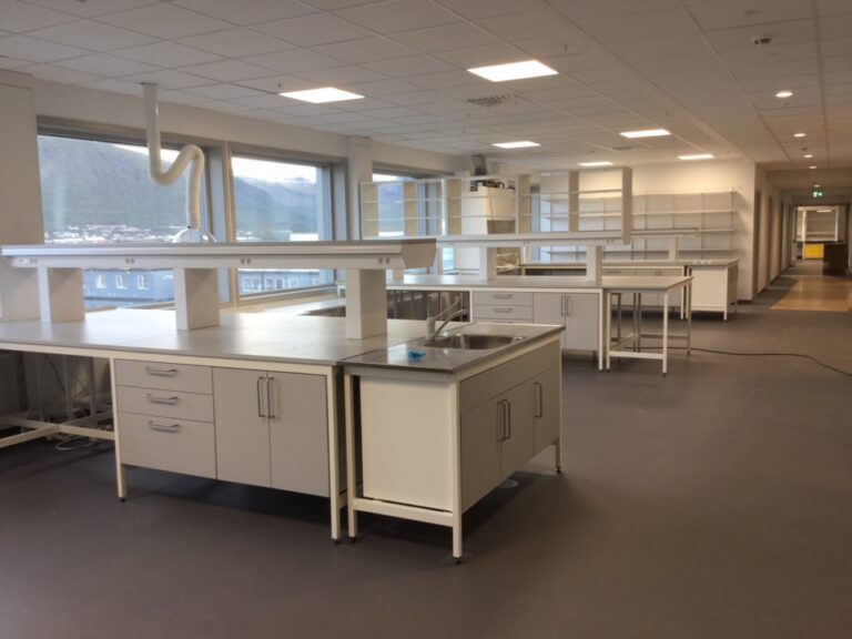 Punktsug til TosLab i Tromsø, Norge